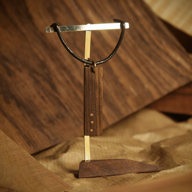 Pendentif rectangle noyer 3 points cuivre